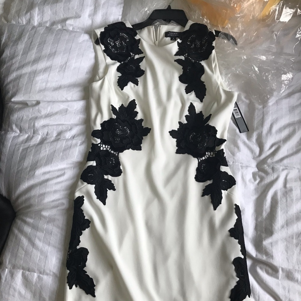 Fitted cocktail dress.